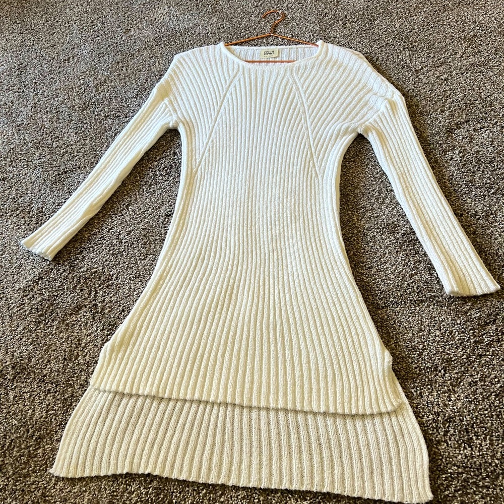 NWOT White Zulu & Zephyr sweater dress, creamy white/XS